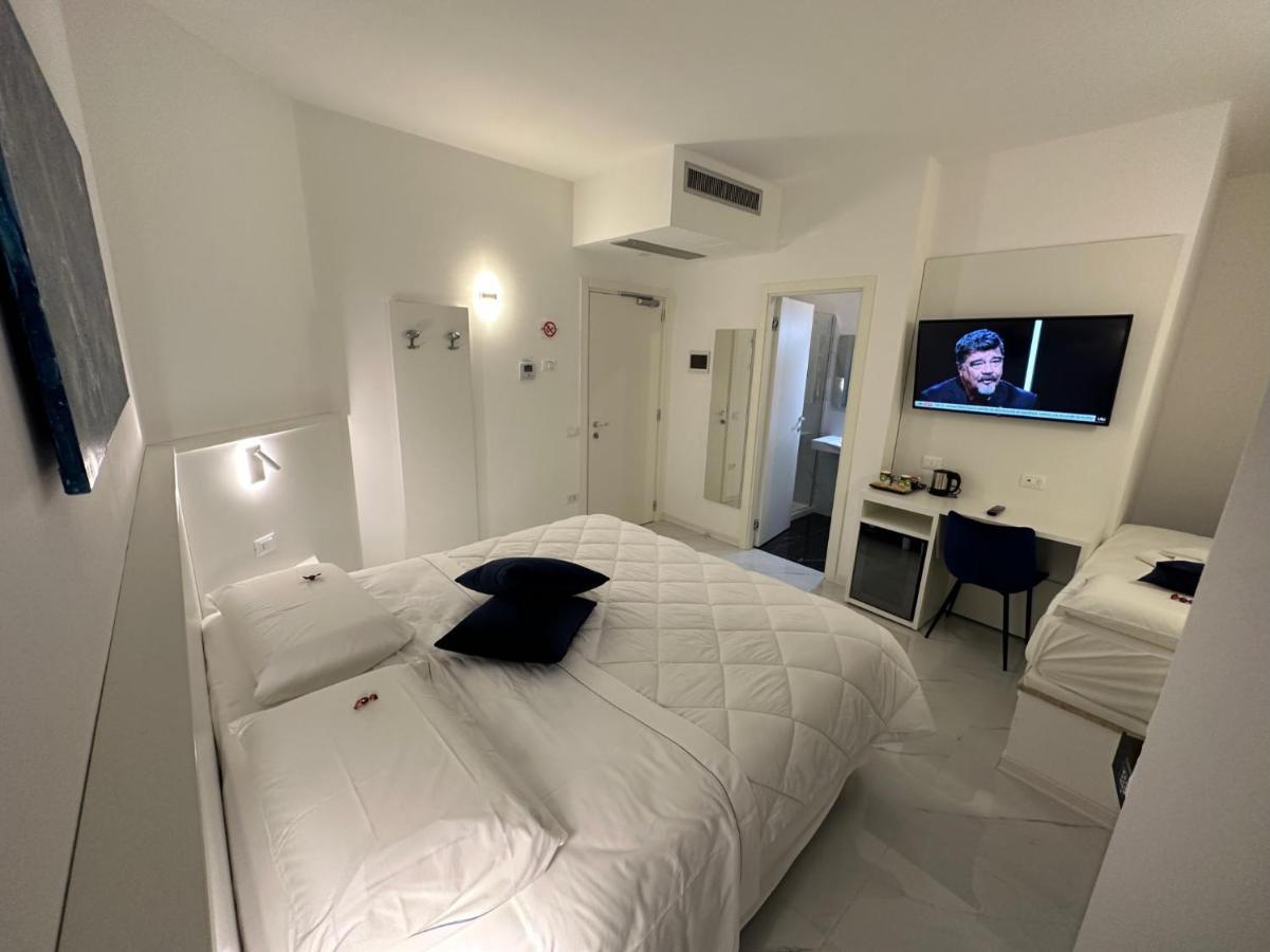 Hotel Smart Cruise Civitavecchia Luaran gambar